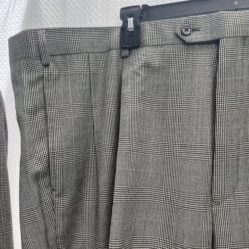 Jos. A. Bank Signature Collection 100% Wool Black Gray Glen Plaid Suit 46R 41x29 - Picture 9 of 11